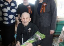 Вручение юбилейных медалей к 75 летию Победы